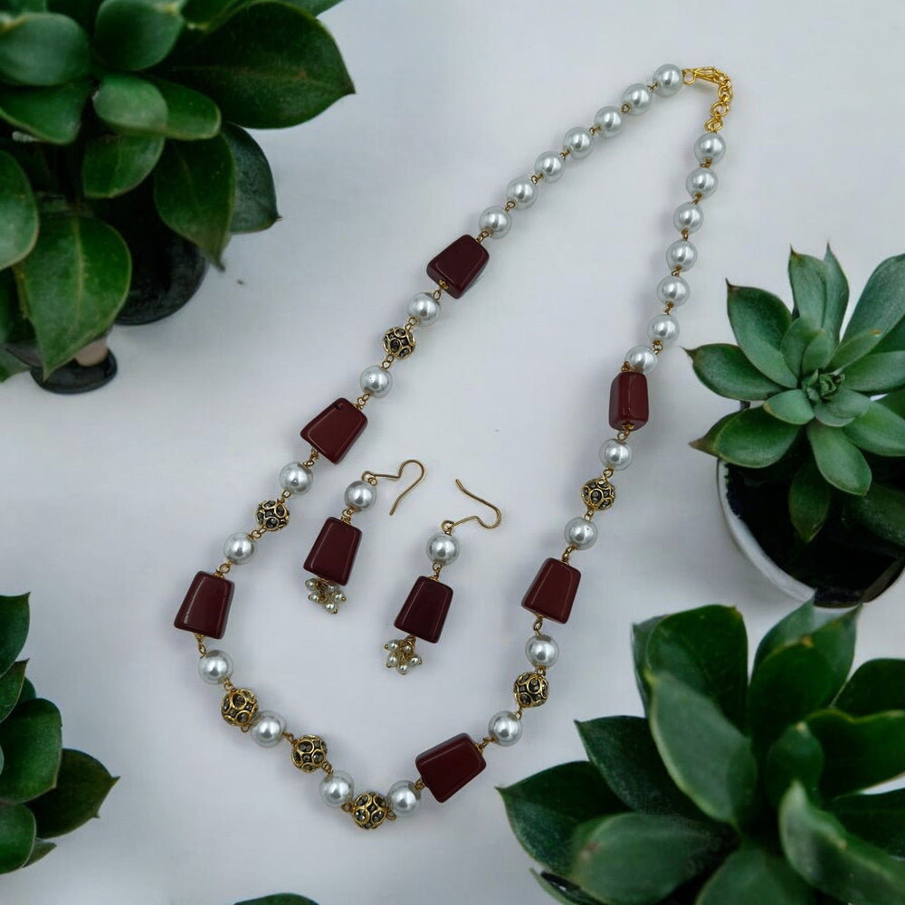 Elegant Girisha Maroon And White Pearl Mala - TelaNaari