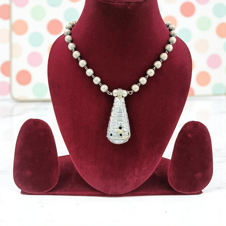 Elegant Vintage Shivana Silver Oxidised Necklace Set