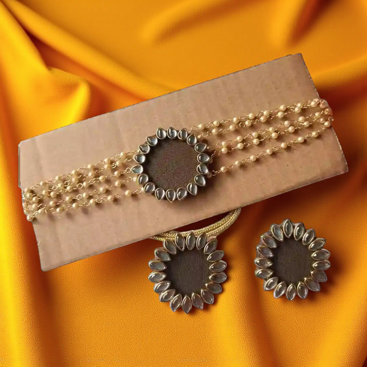 HANDMADE FABRIC CHOKER NECKLACE WITH EARRINGS NAVYA OLIVE GREEN