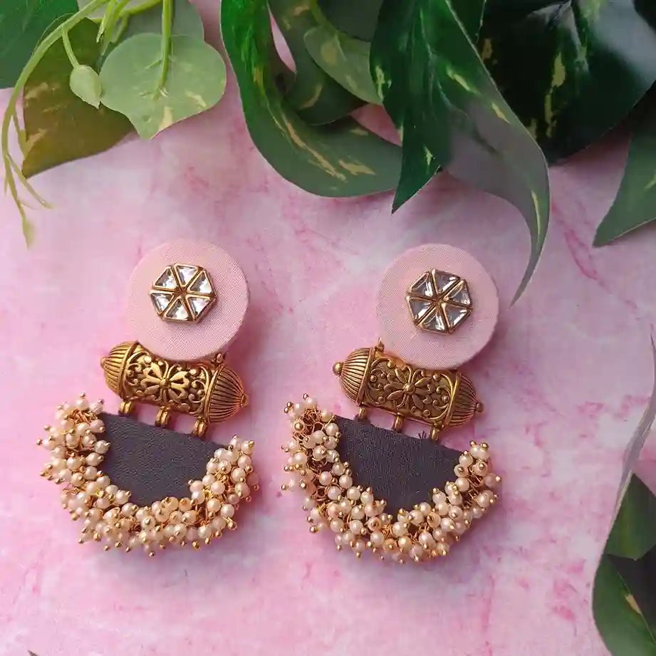 HANDMADE FABRIC EARRINGS JULIAN BABY PINK AND BLACK - TelaNaari