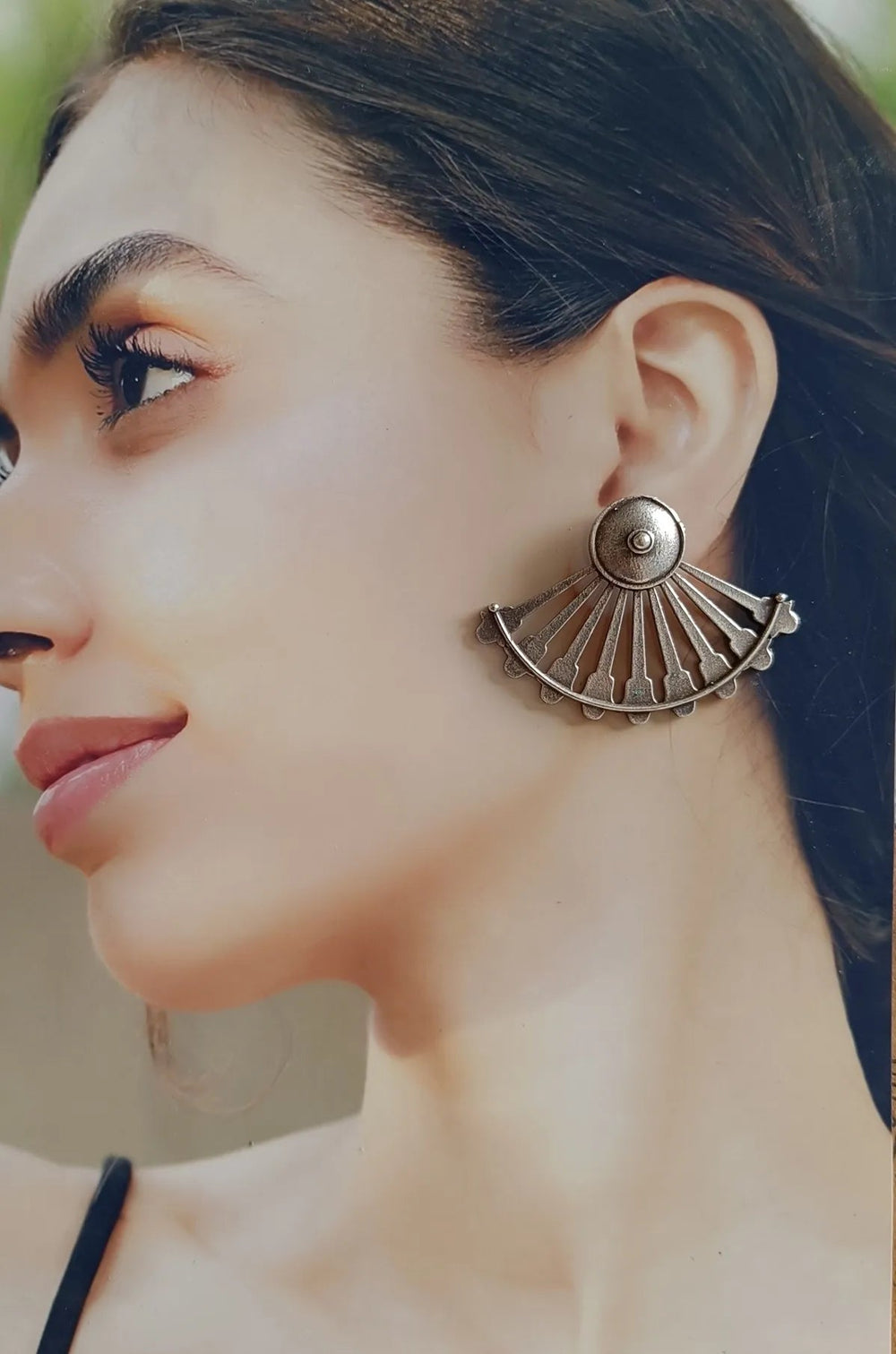 Silver Oxidised Earrings Sazia - TelaNaari