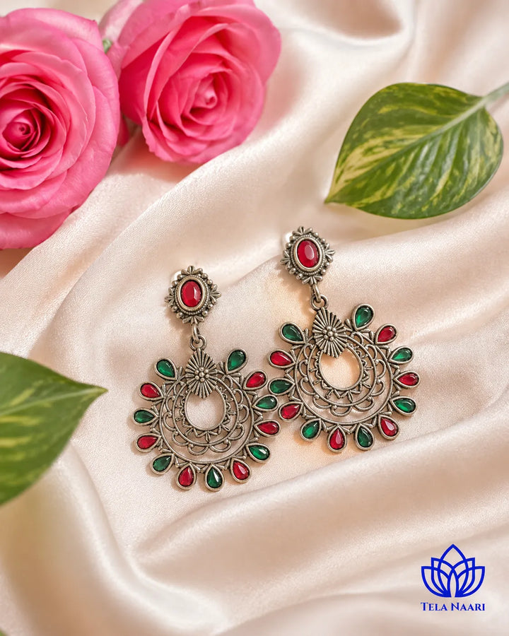 Push back closure keeps this drop earring secure comfortably.